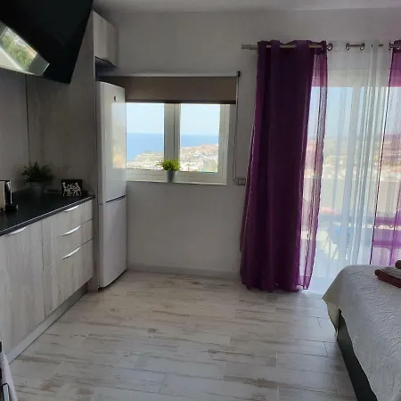Views, International Channels, A-c, Pool, Bar Apartment Costa Adeje (Tenerife)