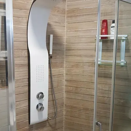 Lovely Fully Equiped In Apartment *