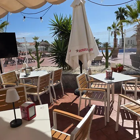 Apartament Views, International Channels, A-c, Pool, Bar *
