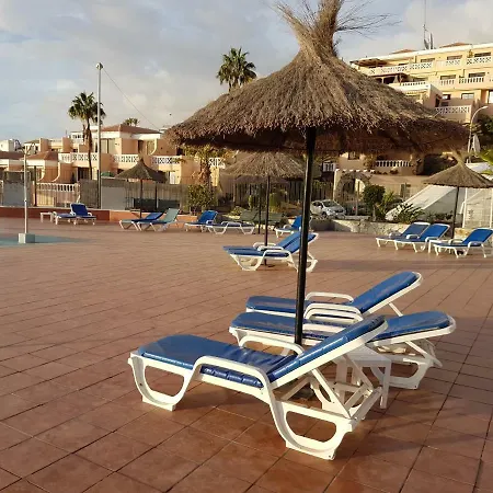 Views, International Channels, A-c, Pool, Bar Appartamento Costa Adeje (Tenerife)