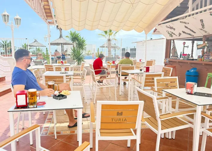 Views, International Channels, A-c, Pool, Bar Apartment Costa Adeje (Tenerife)