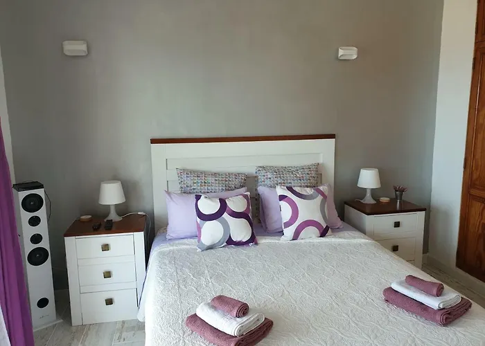 Views, International Channels, A-c, Pool, Bar 公寓 *