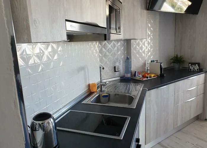 Views, International Channels, A-c, Pool, Bar Apartment Costa Adeje (Tenerife)